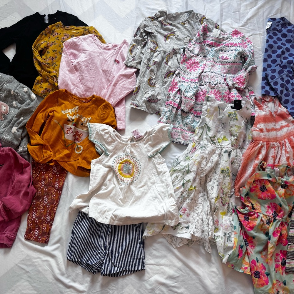 Size 4 Girls / Kids Clothing Bundle